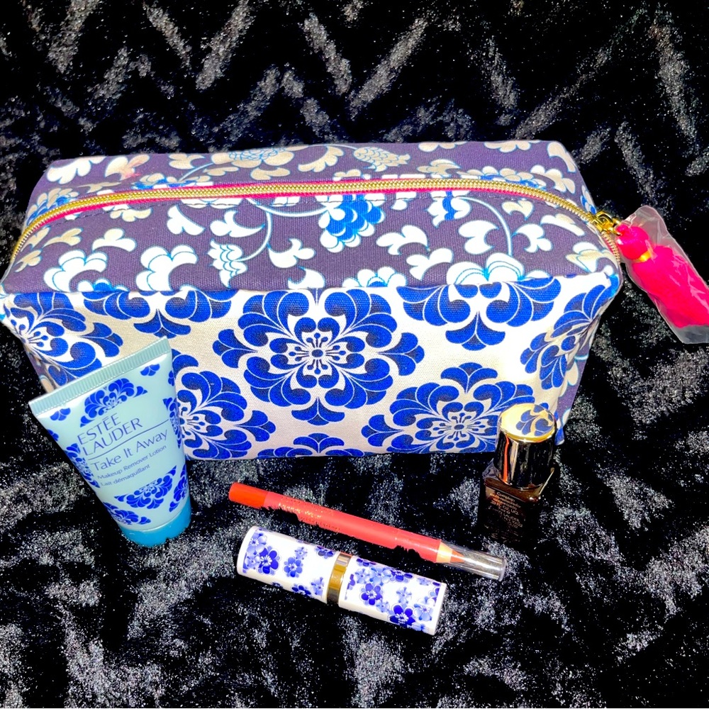 NWOT 5 PC ESTEE LAUDER LOT